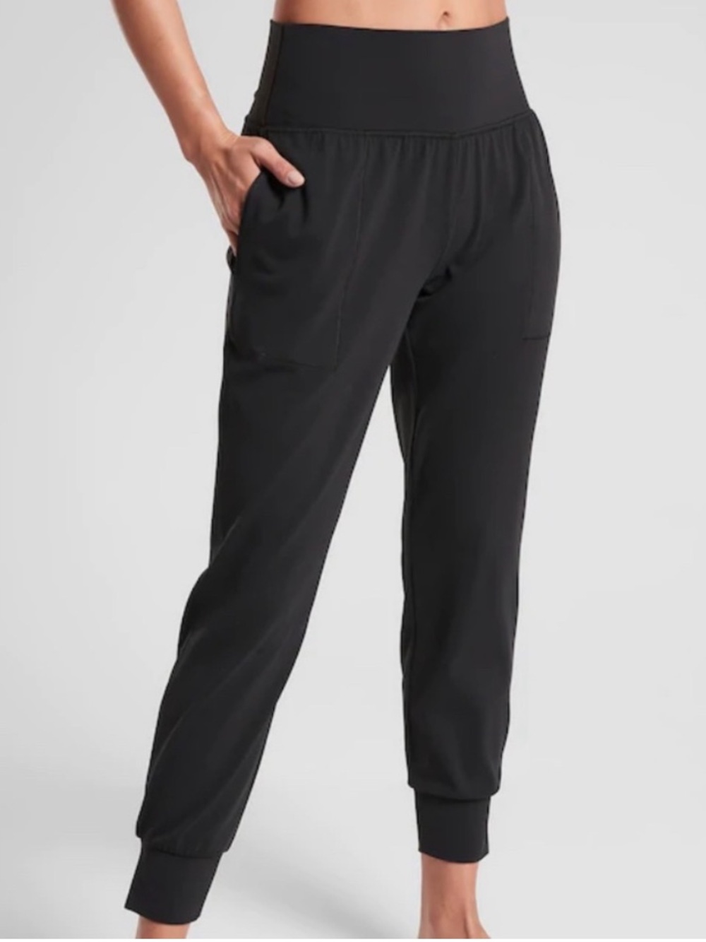 Athleta Salutation Jogger in Powervita